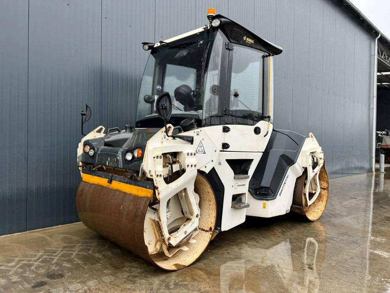 Bomag BW151AD-5 - רולר: תמונה 1 Bomag BW151AD-5 - רולר: תמונה 1