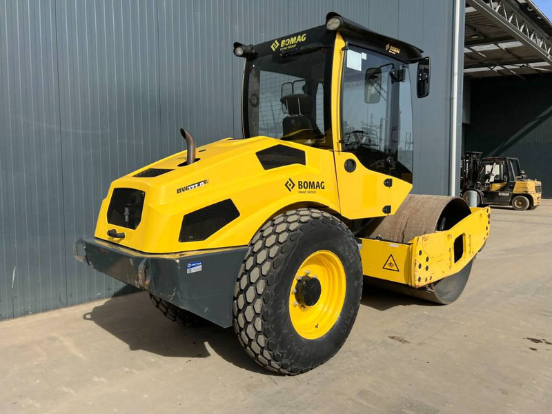 Bomag BW177D-5 - רולר: תמונה 4 Bomag BW177D-5 - רולר: תמונה 4