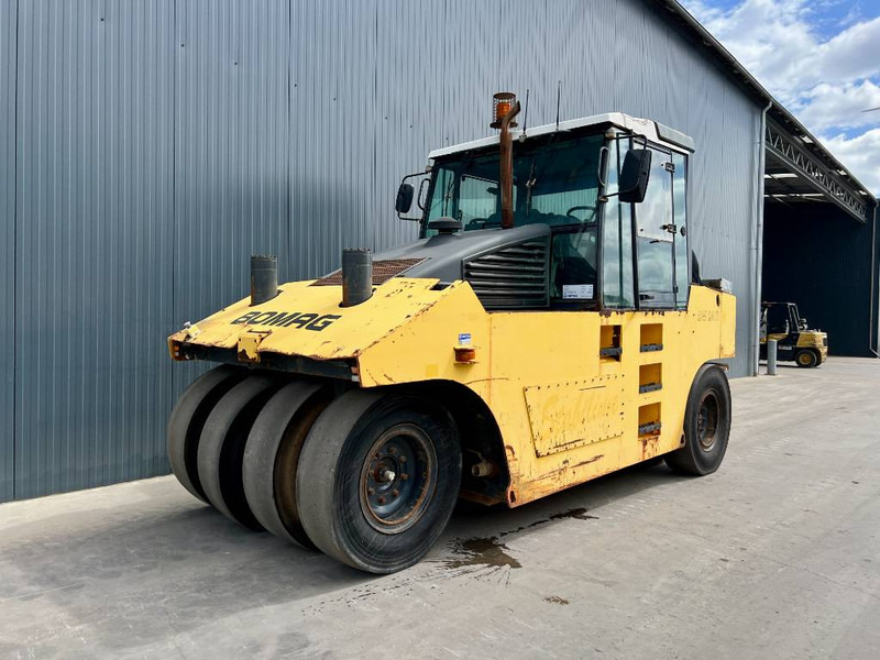 Bomag BW24R - רולר פניאומטי: תמונה 1 Bomag BW24R - רולר פניאומטי: תמונה 1