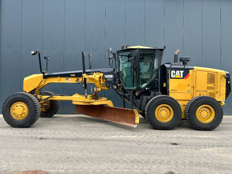 Cat 140M2 AWD - מפלסת: תמונה 2 Cat 140M2 AWD - מפלסת: תמונה 2