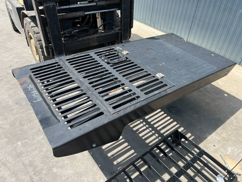 Cat 313E / 320F / 323E / 325F / 329E / 330F / 336E / 3 - תא ופנים הרכב עבור מכונת בנייה: תמונה 1 Cat 313E / 320F / 323E / 325F / 329E / 330F / 336E / 3 - תא ופנים הרכב עבור מכונת בנייה: תמונה 1