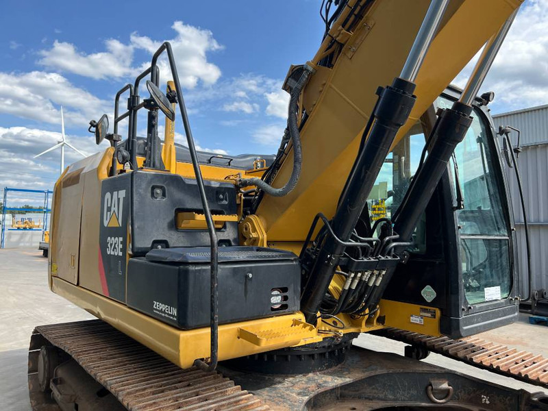 מחפר סורק Cat 323EL VA: תמונה 8