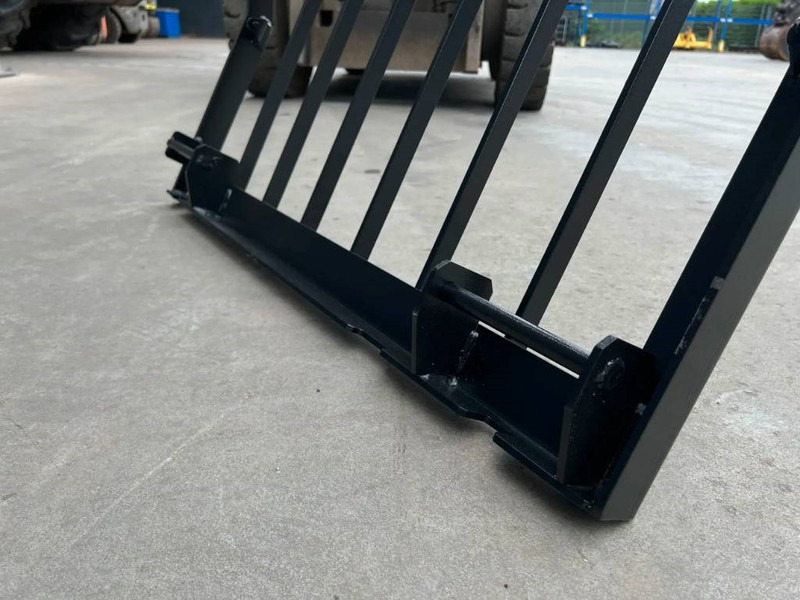 Cat 329D Guard - תא ופנים הרכב עבור מכונת בנייה: תמונה 5 Cat 329D Guard - תא ופנים הרכב עבור מכונת בנייה: תמונה 5