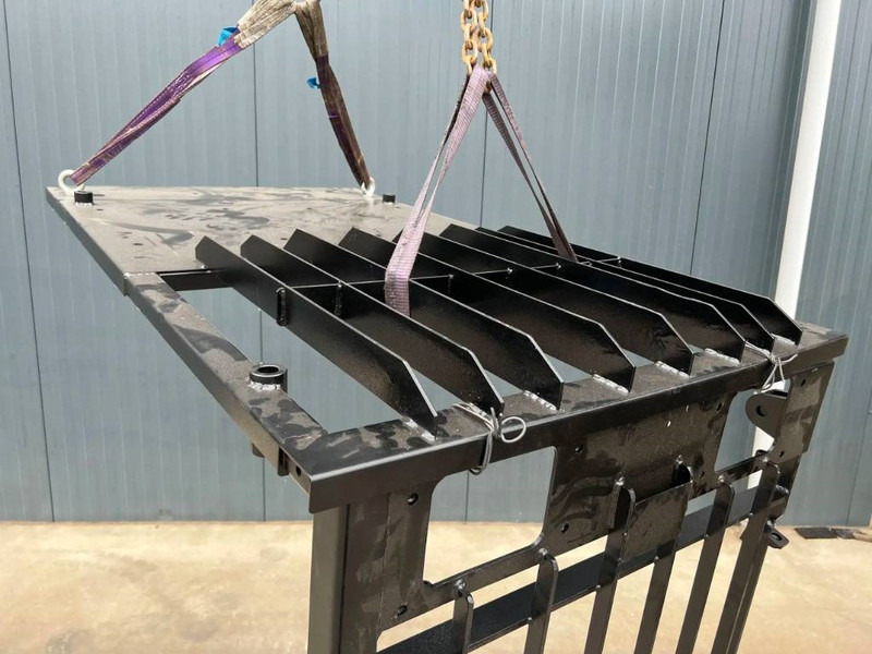 Cat 349D Guard - תא ופנים הרכב עבור מכונת בנייה: תמונה 2 Cat 349D Guard - תא ופנים הרכב עבור מכונת בנייה: תמונה 2