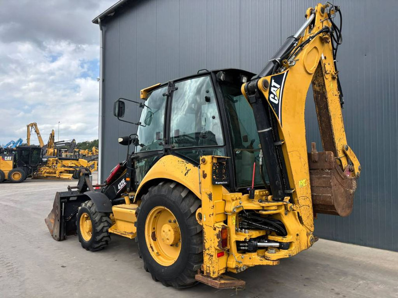 Cat 432E - מחפרון: תמונה 4 Cat 432E - מחפרון: תמונה 4