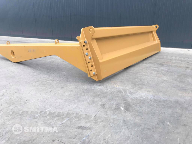 Cat 725C - מעלית אחורית עבור מכונת בנייה: תמונה 2 Cat 725C - מעלית אחורית עבור מכונת בנייה: תמונה 2