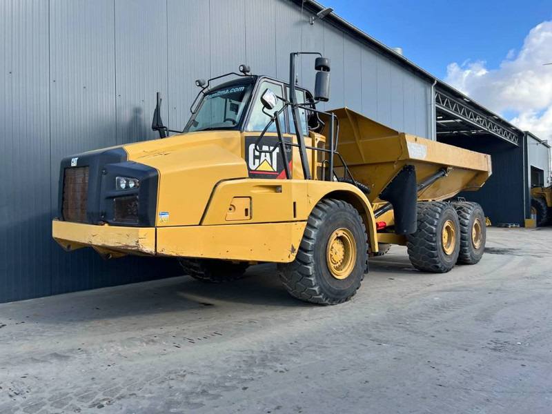 Cat 735B - מסיר פסולת מפרקי: תמונה 1 Cat 735B - מסיר פסולת מפרקי: תמונה 1