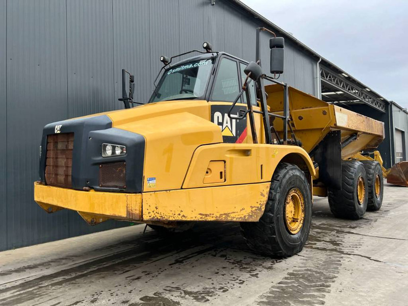 Cat 735B - מסיר פסולת מפרקי: תמונה 1 Cat 735B - מסיר פסולת מפרקי: תמונה 1