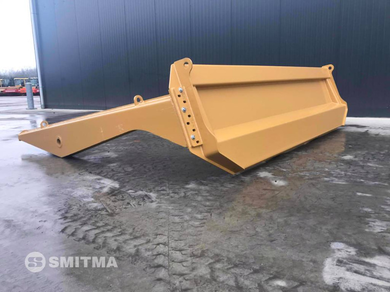 Cat 745 - מעלית אחורית עבור מכונת בנייה: תמונה 2 Cat 745 - מעלית אחורית עבור מכונת בנייה: תמונה 2