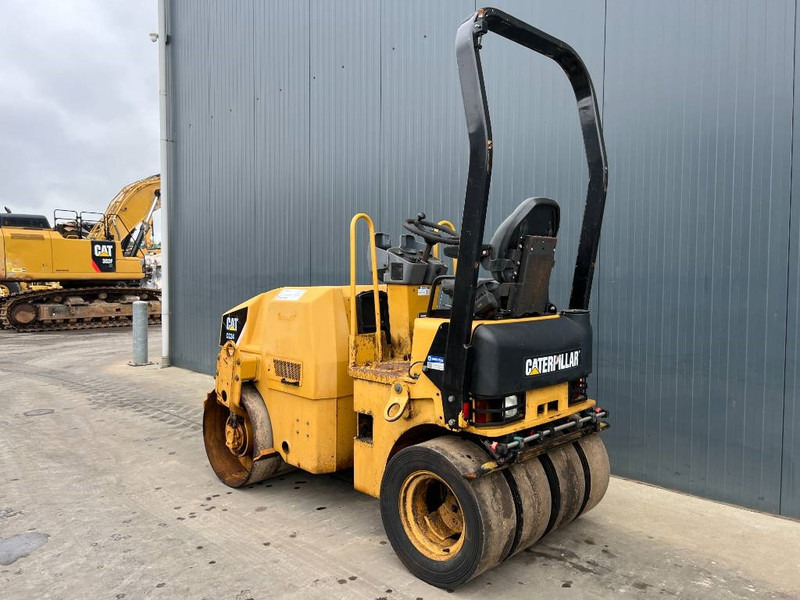 Cat CC24 - מכבש משולב: תמונה 3 Cat CC24 - מכבש משולב: תמונה 3