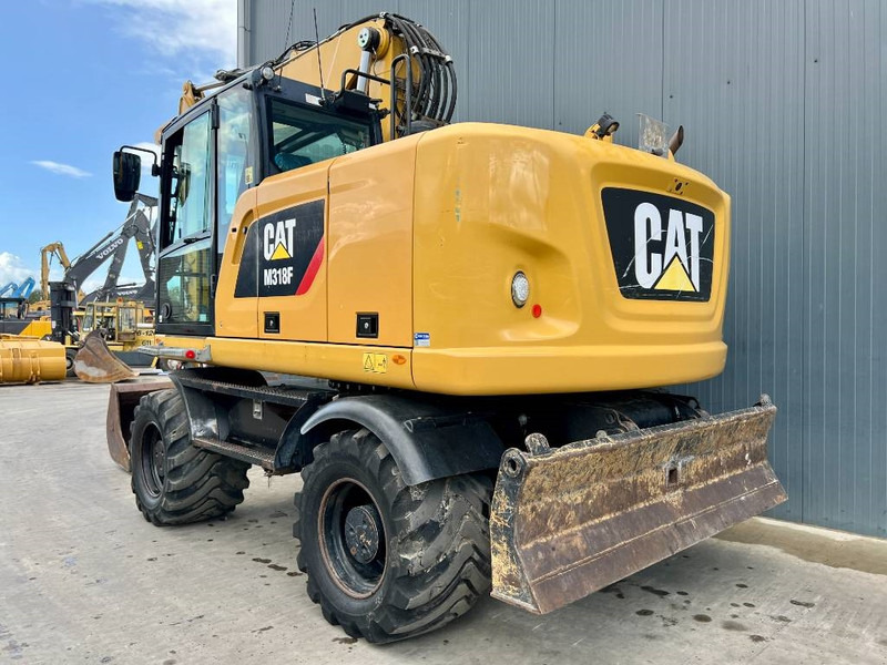 Cat M318F - מחפר גלגלים: תמונה 3 Cat M318F - מחפר גלגלים: תמונה 3
