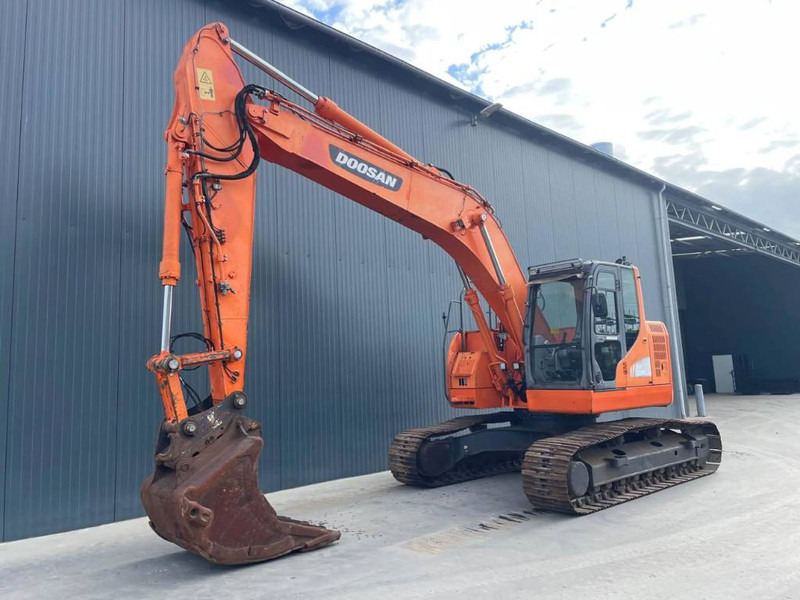 Doosan DX235LCR - מחפר סורק: תמונה 1 Doosan DX235LCR - מחפר סורק: תמונה 1