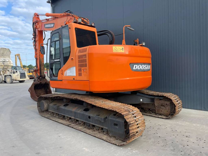Doosan DX235LCR - מחפר סורק: תמונה 2 Doosan DX235LCR - מחפר סורק: תמונה 2