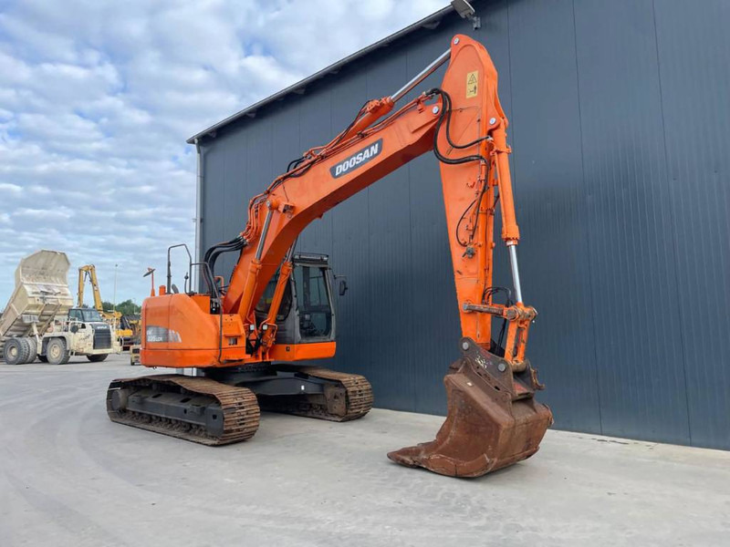 Doosan DX235LCR - מחפר סורק: תמונה 3 Doosan DX235LCR - מחפר סורק: תמונה 3