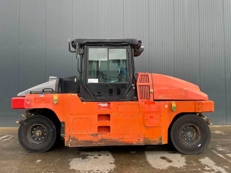 Dynapac CP224 - רולר פניאומטי: תמונה 2 Dynapac CP224 - רולר פניאומטי: תמונה 2