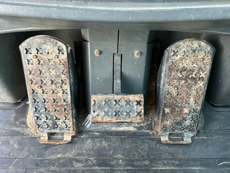 Liebherr LR634 - מעמיס זוחל: תמונה 4 Liebherr LR634 - מעמיס זוחל: תמונה 4