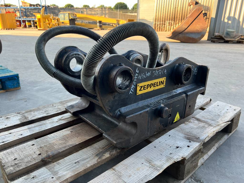 OilQuick OQ65 - 311F / 313F / 315F - מצמד מהיר עבור מכונת בנייה: תמונה 4 OilQuick OQ65 - 311F / 313F / 315F - מצמד מהיר עבור מכונת בנייה: תמונה 4