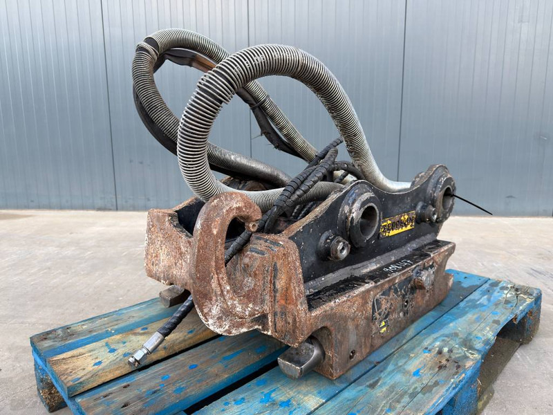 OilQuick OQ70/55 - M314F / M316F / M318F - מצמד מהיר עבור מכונת בנייה: תמונה 1 OilQuick OQ70/55 - M314F / M316F / M318F - מצמד מהיר עבור מכונת בנייה: תמונה 1