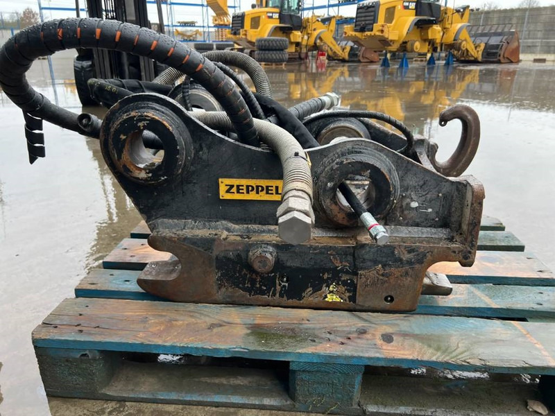 OilQuick OQ70/55 - M322D - מצמד מהיר עבור מכונת בנייה: תמונה 3 OilQuick OQ70/55 - M322D - מצמד מהיר עבור מכונת בנייה: תמונה 3