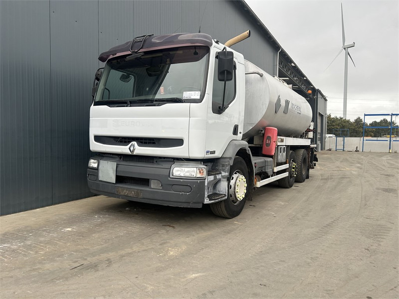 Renault Rincheval - 12.000 Liter - מפיץ אספלט: תמונה 1 Renault Rincheval - 12.000 Liter - מפיץ אספלט: תמונה 1