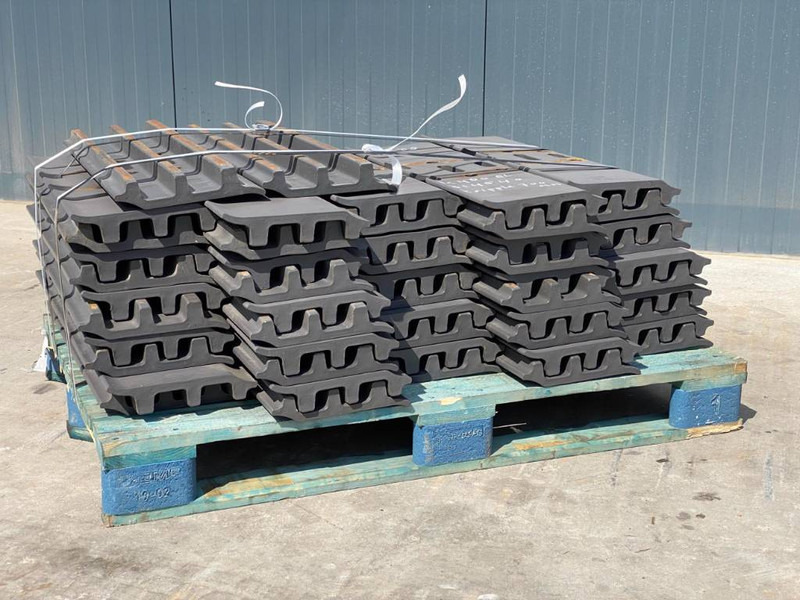 Volvo EC480 Shoes/Pads - מסגרת/ שלדה עבור מכונת בנייה: תמונה 3 Volvo EC480 Shoes/Pads - מסגרת/ שלדה עבור מכונת בנייה: תמונה 3