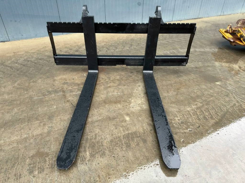 Volvo ISO / Lundberg L70 - מזלגות עבור מכונת בנייה: תמונה 2 Volvo ISO / Lundberg L70 - מזלגות עבור מכונת בנייה: תמונה 2