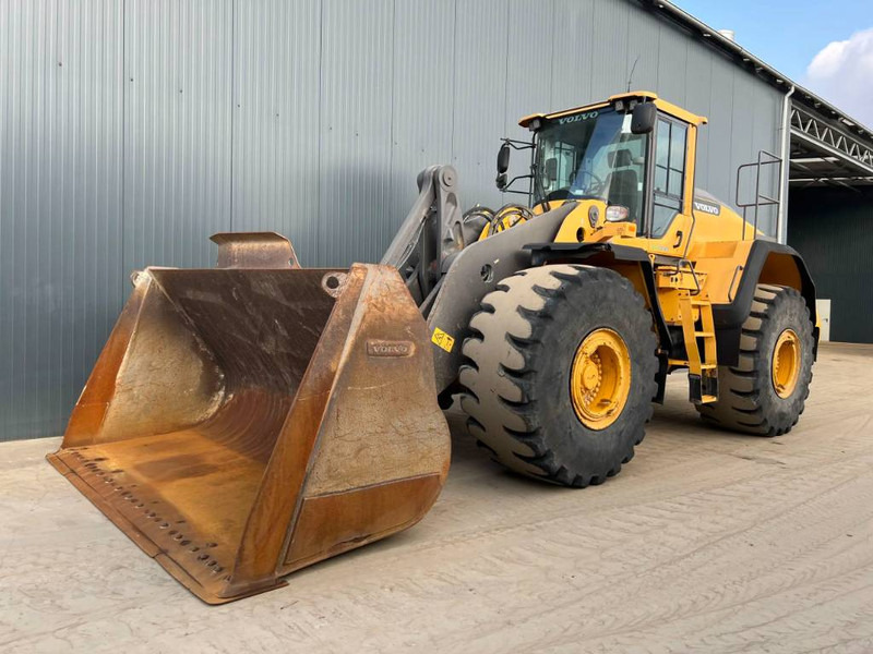 Volvo L220H - מעמיס גלגלים: תמונה 1 Volvo L220H - מעמיס גלגלים: תמונה 1