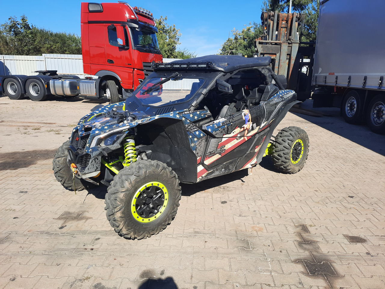 CAN-AM Maverick X3 XDS z homologacją - רכב שטח/ טרקטורון: תמונה 1 CAN-AM Maverick X3 XDS z homologacją - רכב שטח/ טרקטורון: תמונה 1