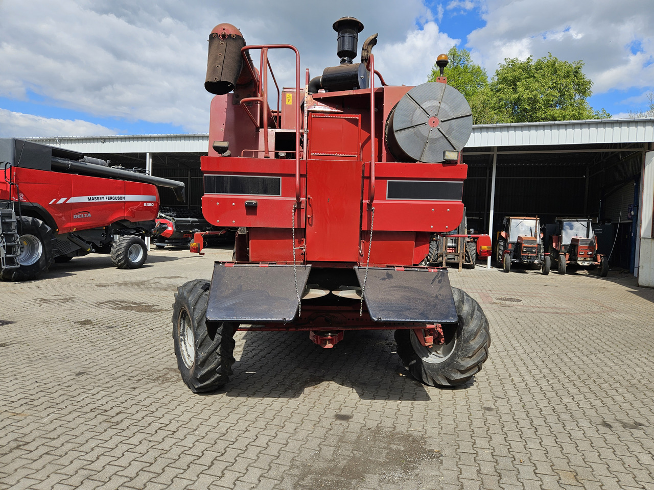 Case 2188E - מקצרת קומבינה: תמונה 4 Case 2188E - מקצרת קומבינה: תמונה 4