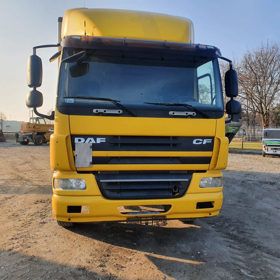 DAF CF 65.220 - משאית תיבה: תמונה 3 DAF CF 65.220 - משאית תיבה: תמונה 3