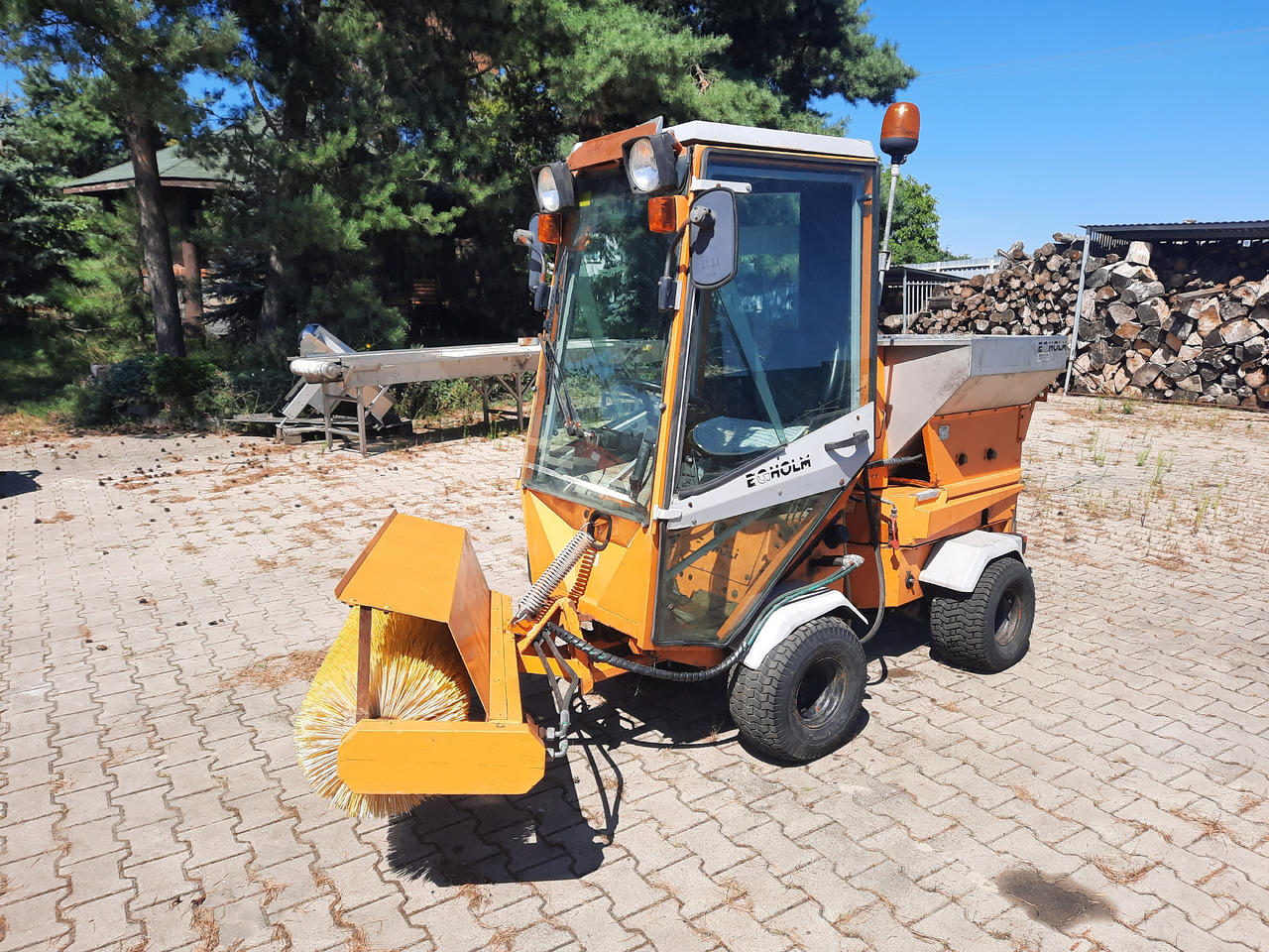 EGHOLM 2100 - טרקטור קומפקטי: תמונה 3 EGHOLM 2100 - טרקטור קומפקטי: תמונה 3