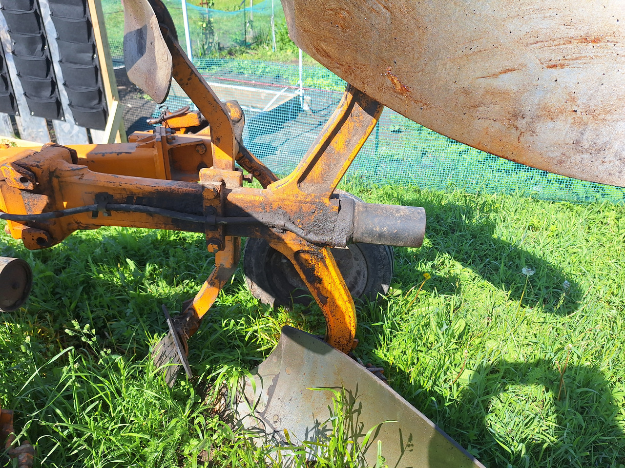 HUARD 465 - מחרשה: תמונה 4 HUARD 465 - מחרשה: תמונה 4