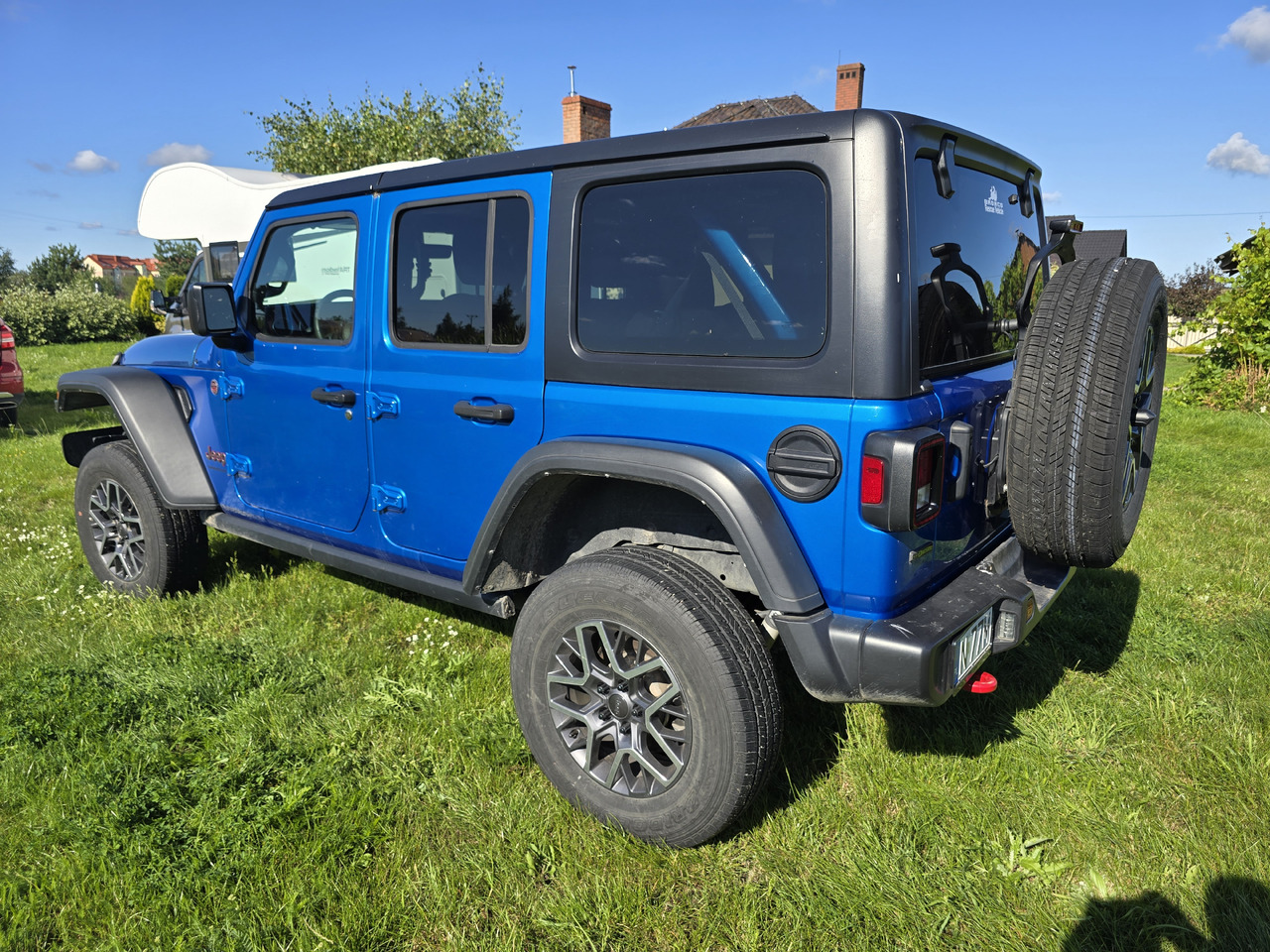 JEEP Wrangler Unlimited Rubicon FOX - מכונית: תמונה 3 JEEP Wrangler Unlimited Rubicon FOX - מכונית: תמונה 3