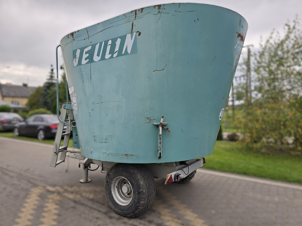 JEULIN POWER 14 - עגלת מערבל מספוא: תמונה 3 JEULIN POWER 14 - עגלת מערבל מספוא: תמונה 3