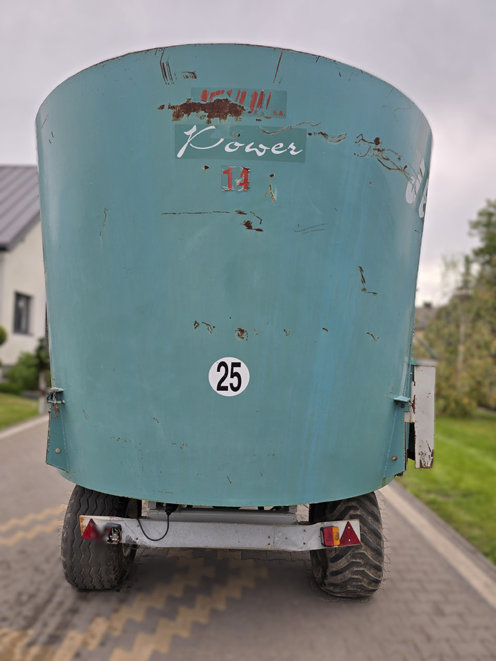 JEULIN POWER 14 - עגלת מערבל מספוא: תמונה 4 JEULIN POWER 14 - עגלת מערבל מספוא: תמונה 4