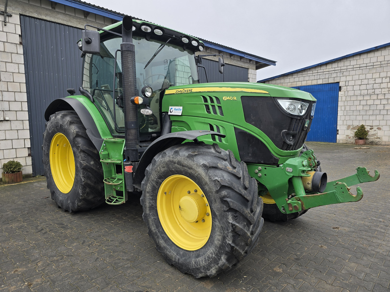JOHN DEERE 6140R - טרקטור חקלאי: תמונה 3 JOHN DEERE 6140R - טרקטור חקלאי: תמונה 3