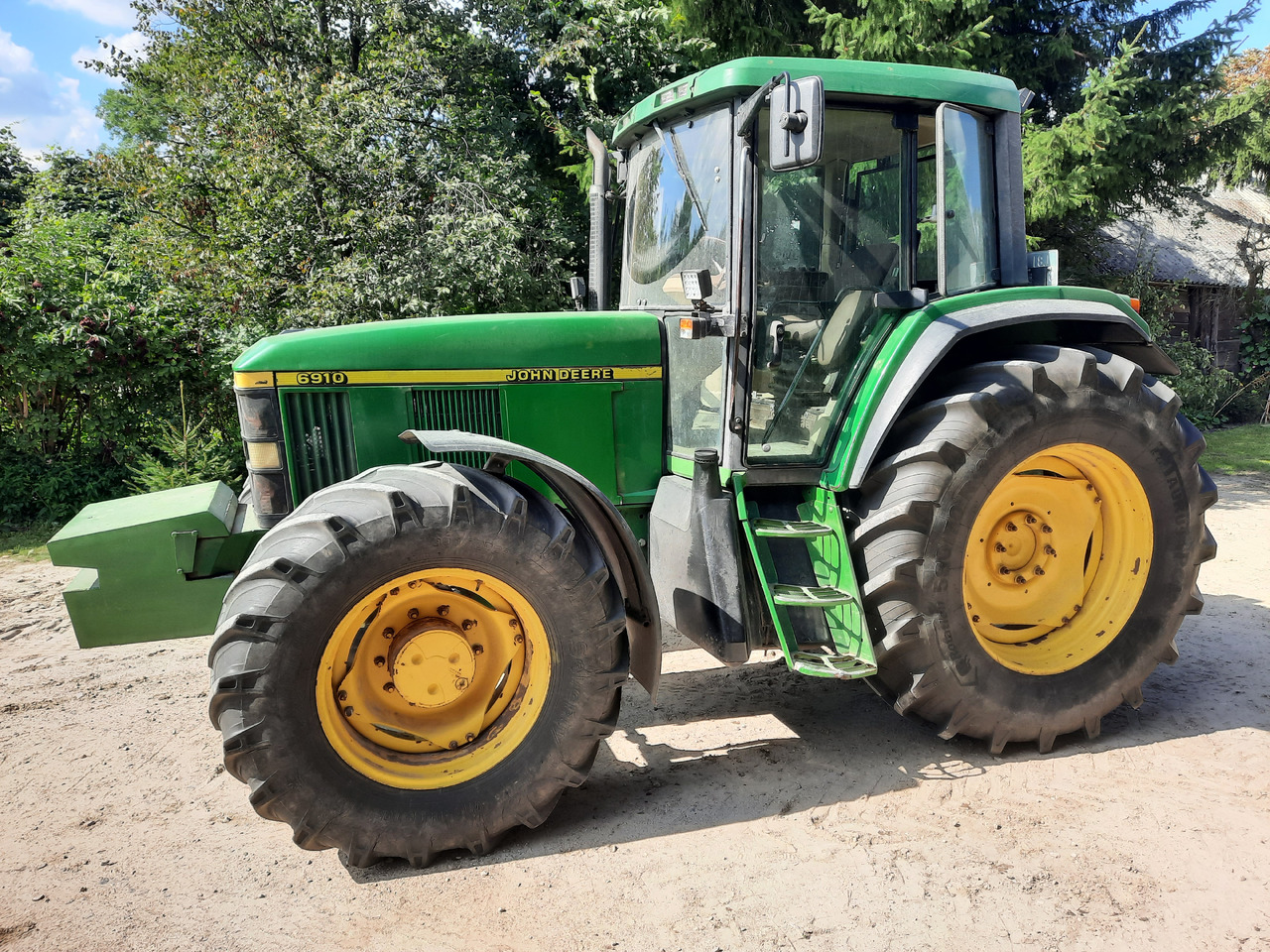 JOHN DEERE 6910 - טרקטור חקלאי: תמונה 3 JOHN DEERE 6910 - טרקטור חקלאי: תמונה 3