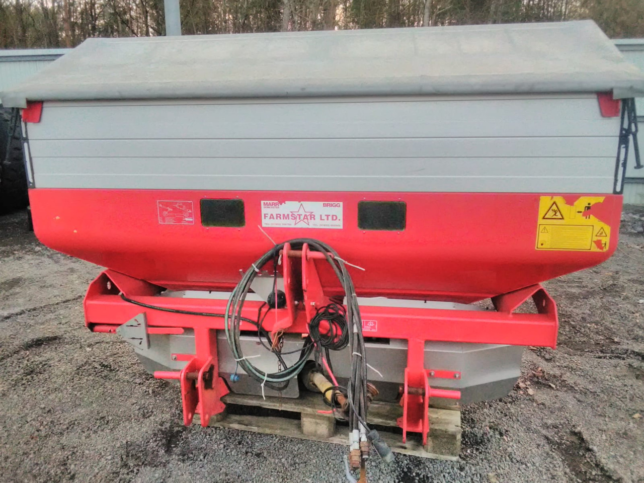 KVERNELAND EXACTA – CL - מפזרת דשן: תמונה 2 KVERNELAND EXACTA – CL - מפזרת דשן: תמונה 2