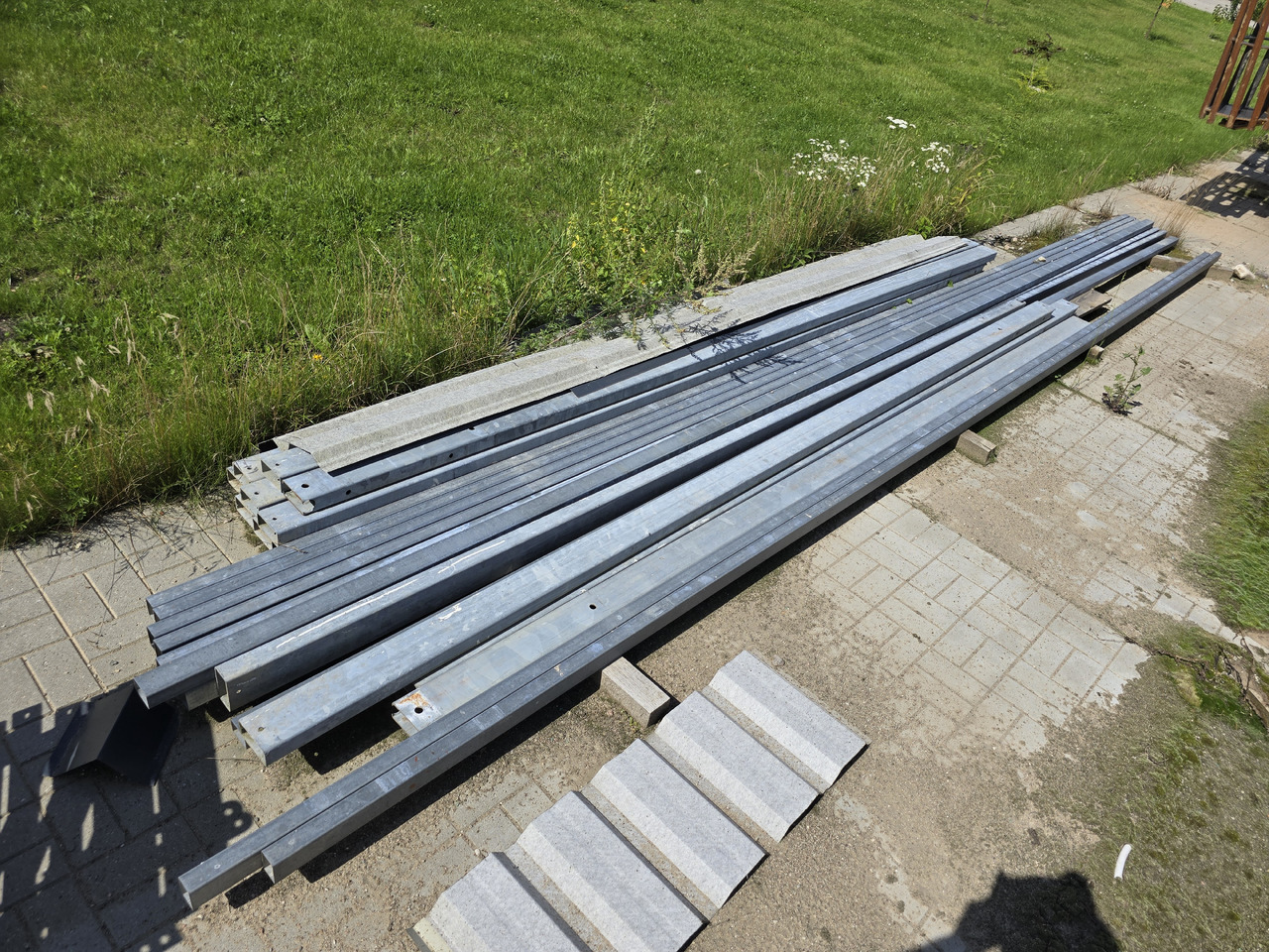 Konstrukcja hali / wiaty stalowej 8 m x 5 m (40 m2) ocynkowana NOWA - ציוד בנייה: תמונה 4 Konstrukcja hali / wiaty stalowej 8 m x 5 m (40 m2) ocynkowana NOWA - ציוד בנייה: תמונה 4