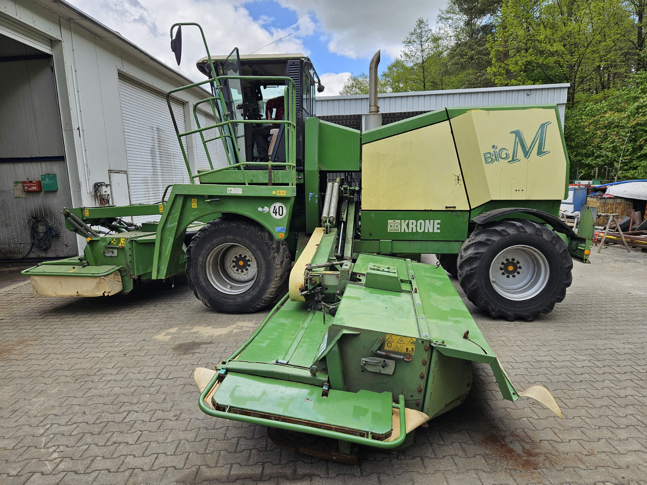 Krone Big M - מכסחה: תמונה 1 Krone Big M - מכסחה: תמונה 1