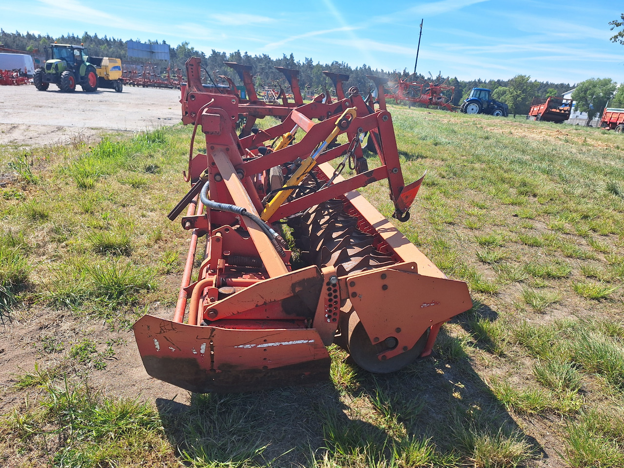 LELY FRANCE AH523 - משדדה: תמונה 3 LELY FRANCE AH523 - משדדה: תמונה 3