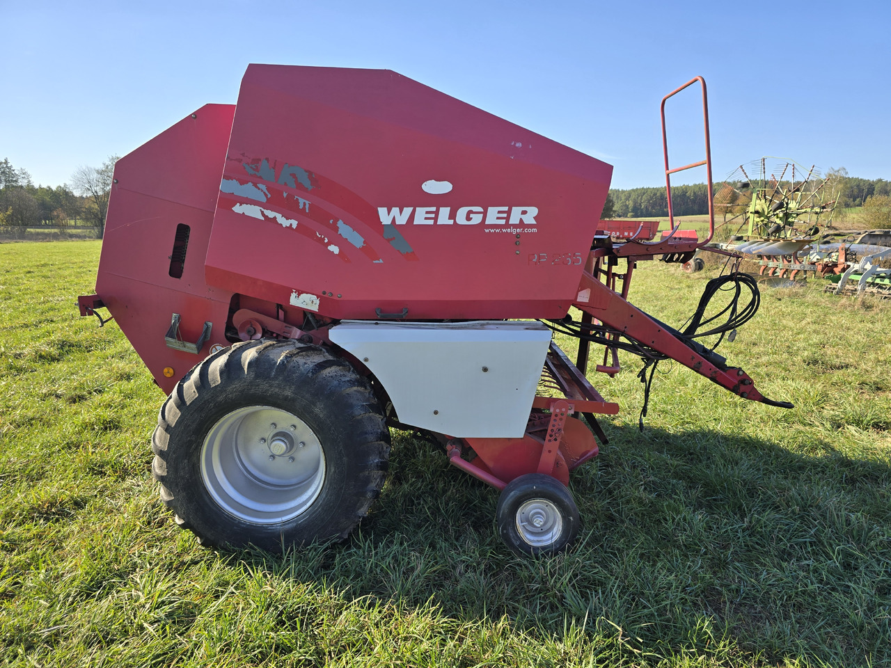 LELY WELGER RP 235 - מכונת צרור עגולה: תמונה 4 LELY WELGER RP 235 - מכונת צרור עגולה: תמונה 4