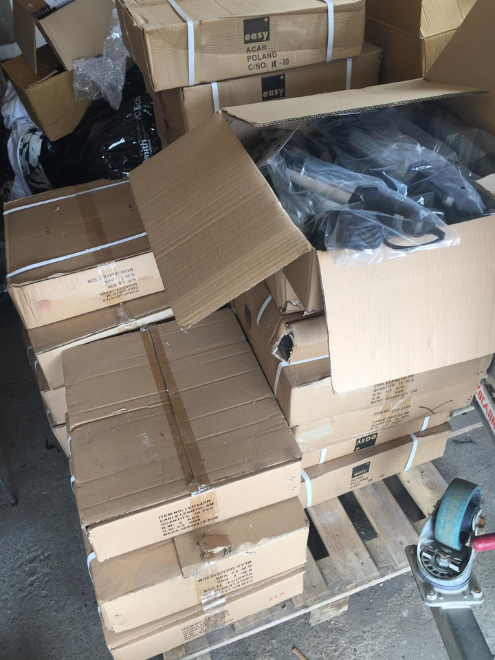 Lampa warsztatowa na 5 metrowym przewodzie zasilającym - ציוד לסדנאות: תמונה 4 Lampa warsztatowa na 5 metrowym przewodzie zasilającym - ציוד לסדנאות: תמונה 4