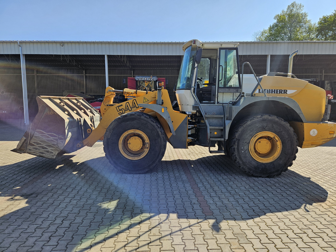 Liebherr L544 - מעמיס גלגלים: תמונה 4 Liebherr L544 - מעמיס גלגלים: תמונה 4