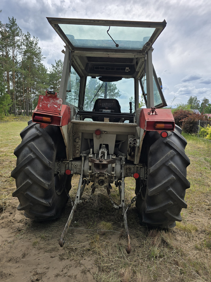 MASSEY-FERGUSON MF 560 - טרקטור חקלאי: תמונה 4 MASSEY-FERGUSON MF 560 - טרקטור חקלאי: תמונה 4