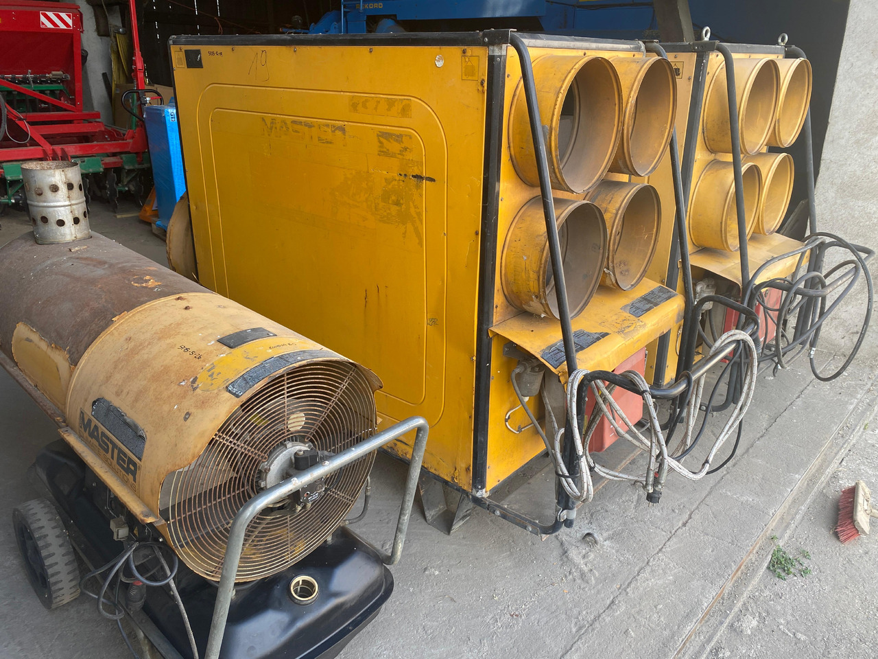 MASTER 2 x BV690 i BV290 - מחמם בנייה: תמונה 1 MASTER 2 x BV690 i BV290 - מחמם בנייה: תמונה 1