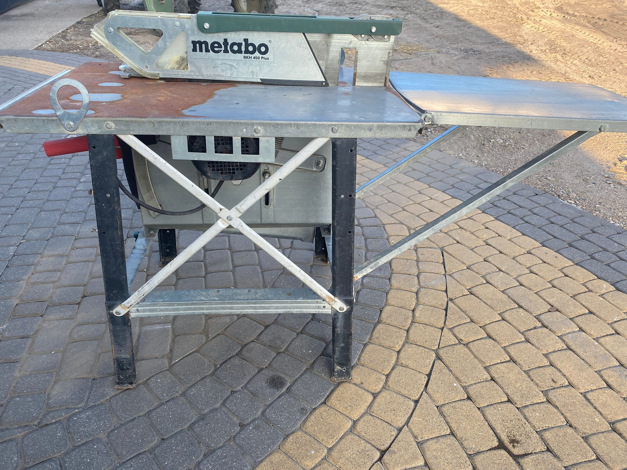 METABO BKH 450 /5,5 DNB - מכונת עיבוד עץ: תמונה 2 METABO BKH 450 /5,5 DNB - מכונת עיבוד עץ: תמונה 2