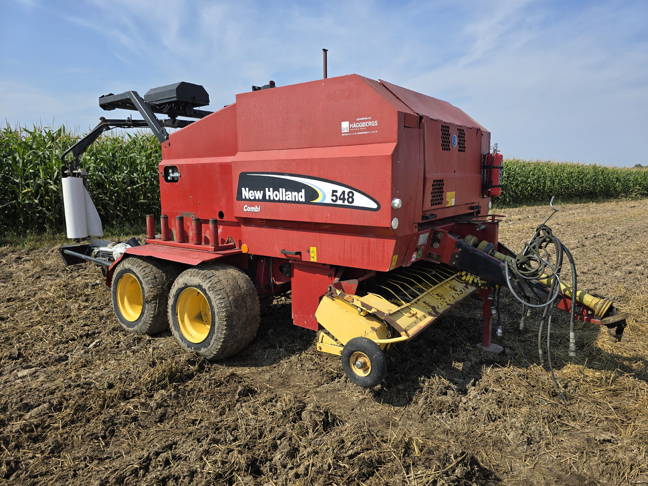 NEW HOLLAND 548 Combi - מכונת צרור עגולה: תמונה 2 NEW HOLLAND 548 Combi - מכונת צרור עגולה: תמונה 2