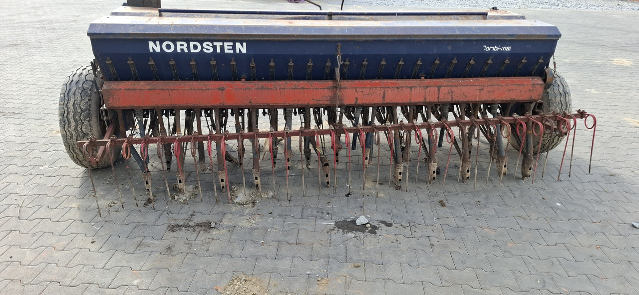 NORDSTEN Combi-Matic 3 m - ציוד זריעה: תמונה 1 NORDSTEN Combi-Matic 3 m - ציוד זריעה: תמונה 1