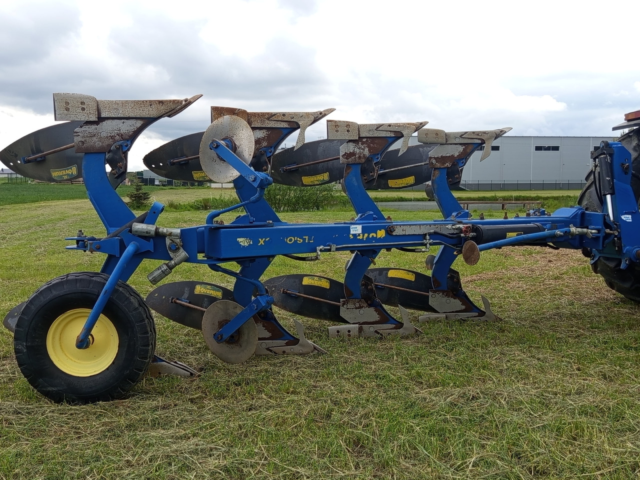 Overum CX 490H - מחרשה: תמונה 4 Overum CX 490H - מחרשה: תמונה 4